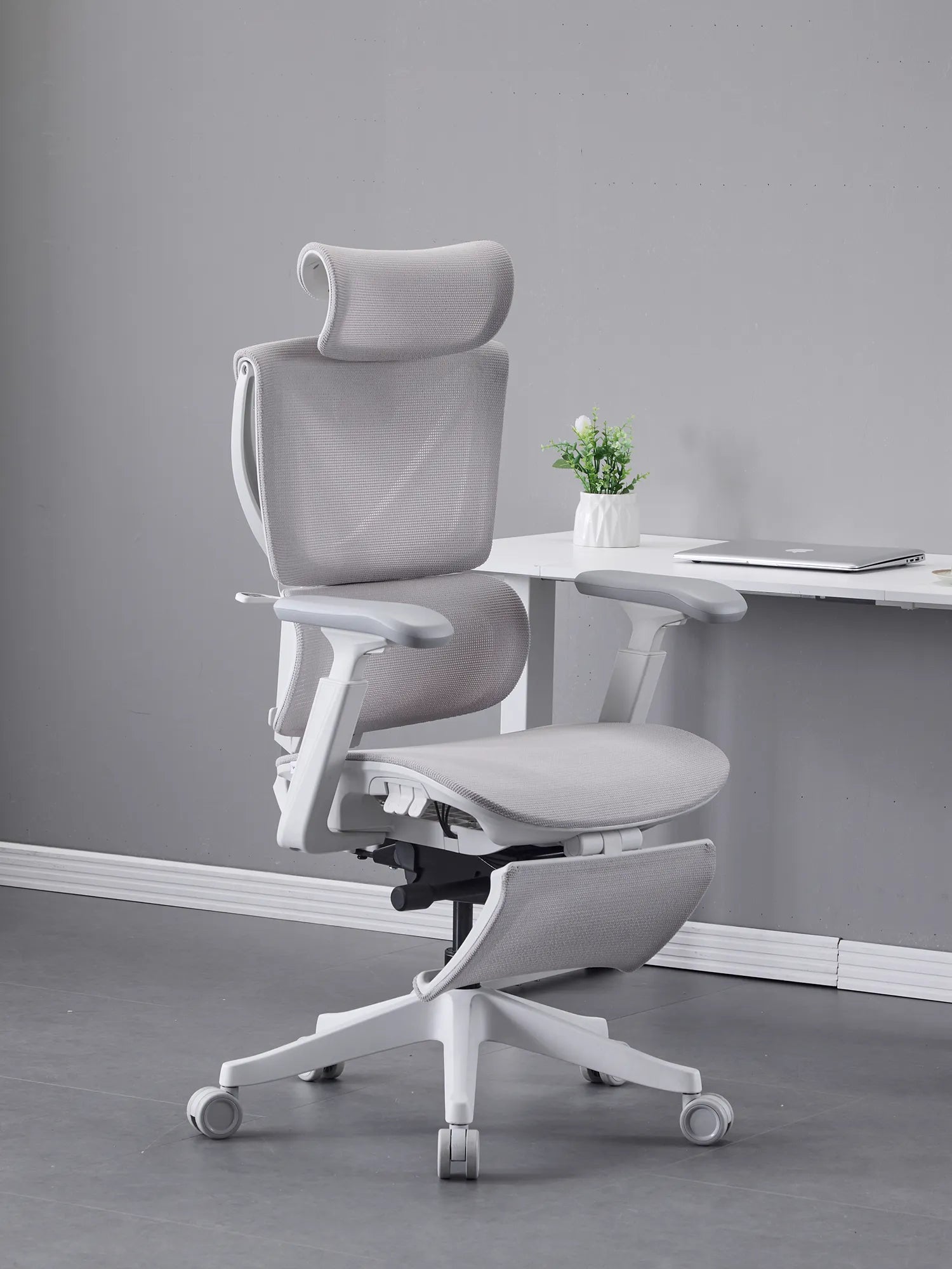 S7 Chaise de bureau ergonomique avec réglage à trois boutons