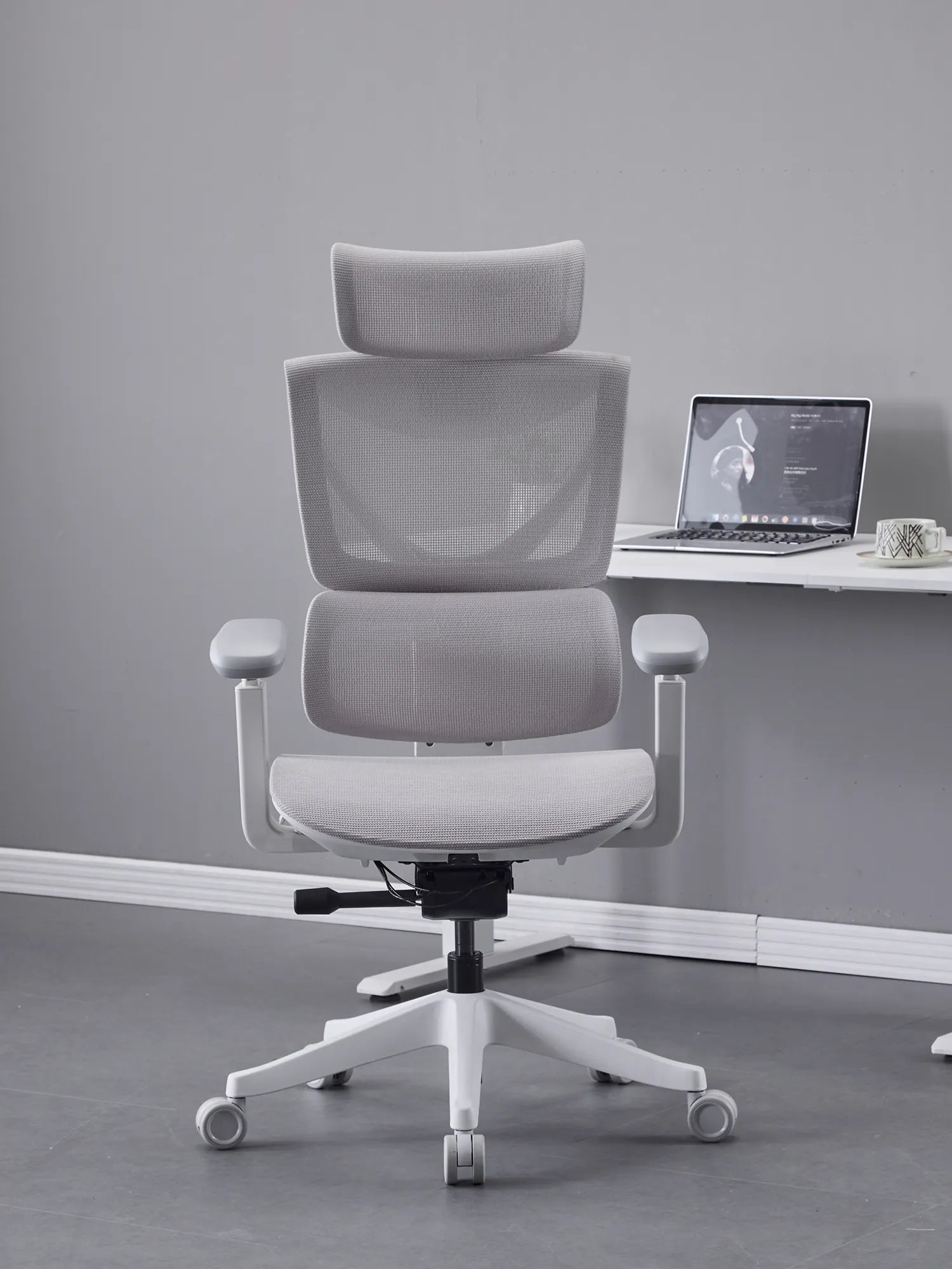S7 Chaise de bureau ergonomique avec réglage à trois boutons
