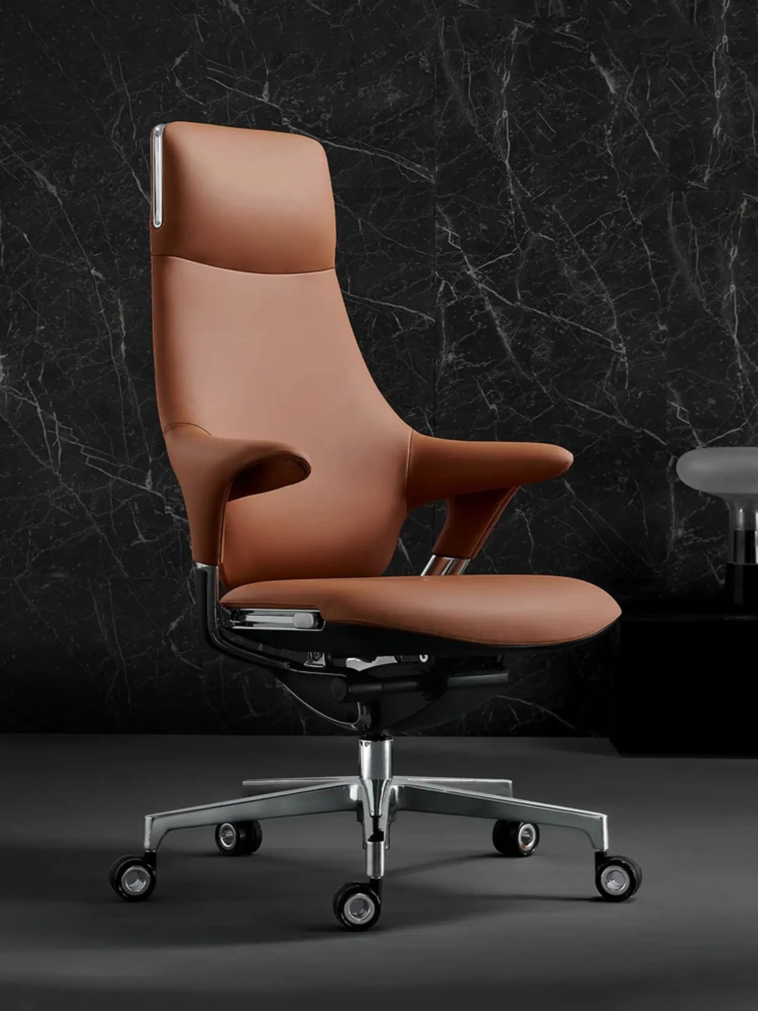 Nigel Chaise en Cuir Premium avec Assise Confortable