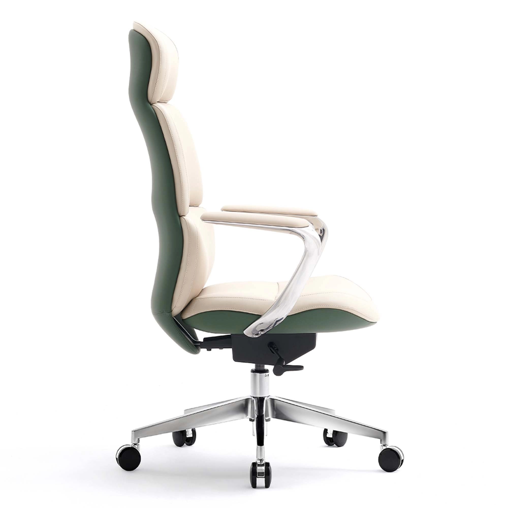 Nolan Chaise en Cuir avec Design Classique